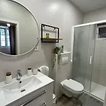 Gæstehus House Pantovcak, Secluded Stone House With Heated Pool And Unique View Rab Town