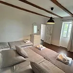 House Pantovcak, Secluded Stone House With Heated Pool And Unique View