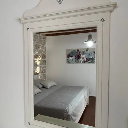 House Pantovcak, Secluded Stone House With Heated Pool And Unique View * Rab Town