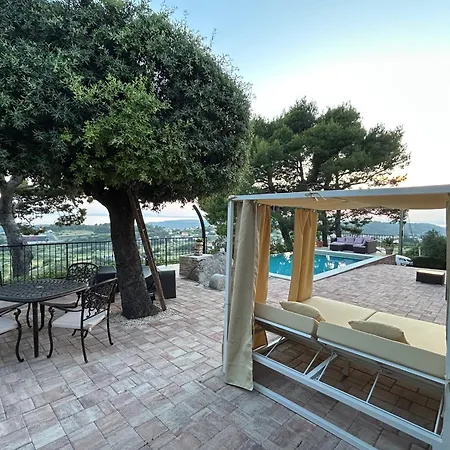 Gasthof House Pantovcak, Secluded Stone House With Heated Pool And Unique View *