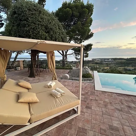House Pantovcak, Secluded Stone House With Heated Pool And Unique View